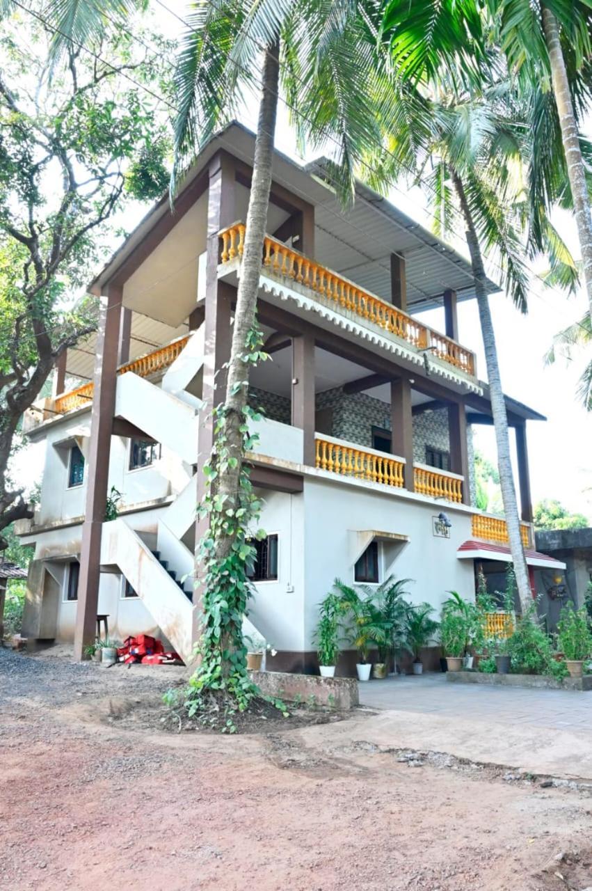 Sneh Beach Homestay - Wayangani Vengurla Экстерьер фото